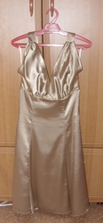 вечернее платье,  цвет-бежевый,  размер 44-46,  отличное состояние