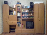 Мебель для молодежной комнаты. Производство: Польша.