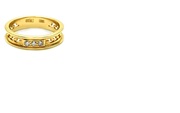 Продам кольцо из желтого золота с тремя бриллиантами
