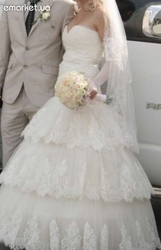 Счастливое свадебное платье центр.район