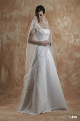 Элегантное кружевное свадебное платье цвета ivory!!!