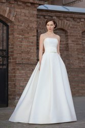 Продам свадебное платье Edelweis модель Axiome р-р 40-42