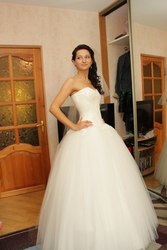Салонное свадебное платье