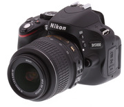 Продам Nikon D5200 Kit 18-55mm VR 