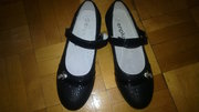 Туфли для девочки 31 р-р черные. Новые! 