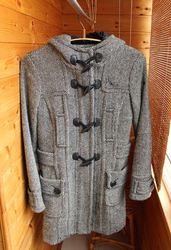 Женское зимнее пальто на подкладке фирмы Esprit,  размер 44