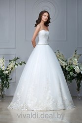 Свадебное платье р-р 44-48,  рост 170+ каблук