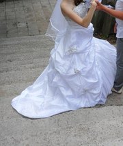 Свадебное платье 40-44 р