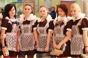 форма советской школьницы -платье и передник, мантии студента