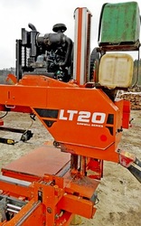 Продаю передвижную дизельную пилораму «Wood-Mizer LT20» с гидравликой