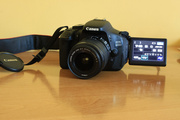 Продам Зеркальный фотоаппарат Canon 600D+объектив+карта памяти