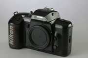 Nikon 5005